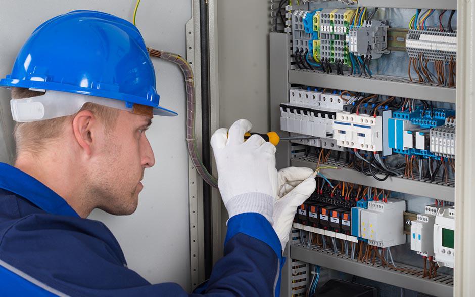 électricien dépannage Paris 2